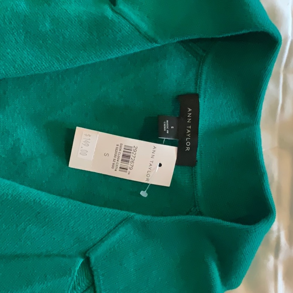 Ann Taylor size S long green knit cardigan, new with tags